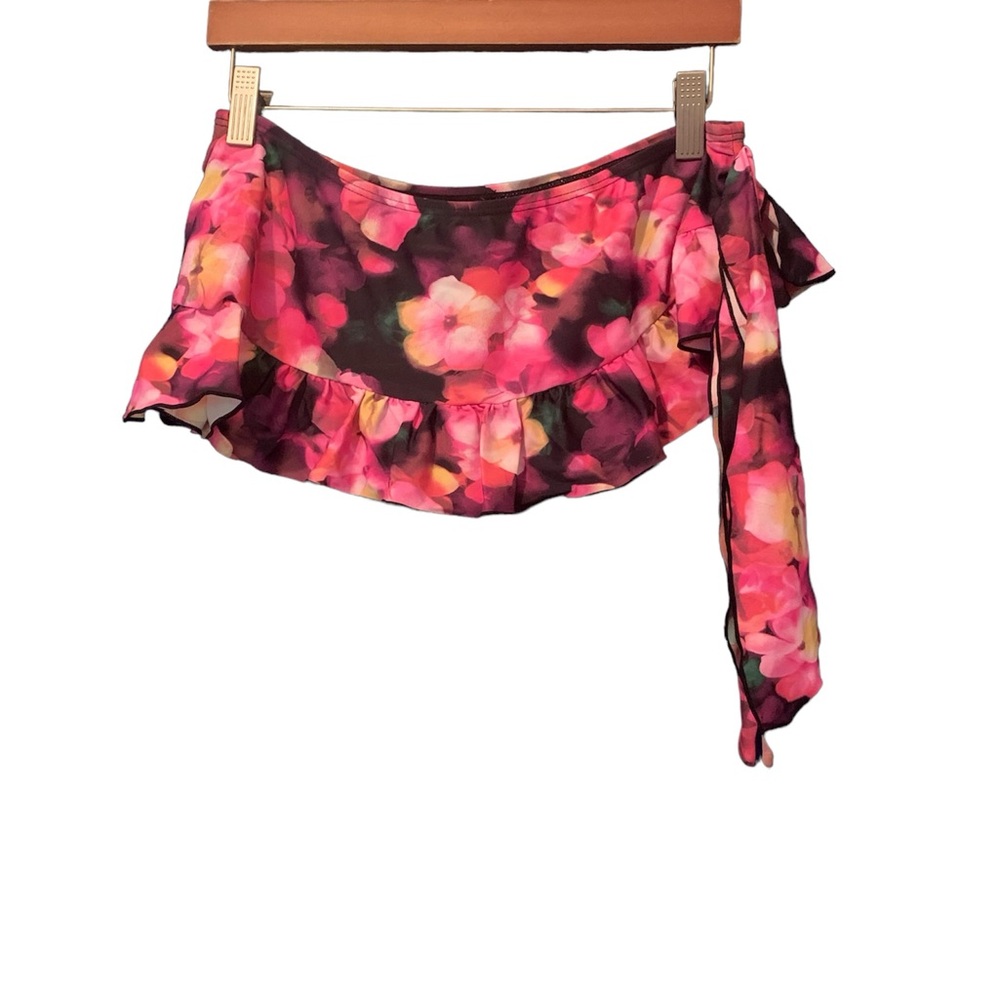 Swimwear skirt